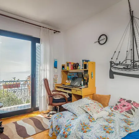 Stunning In * Kostrena